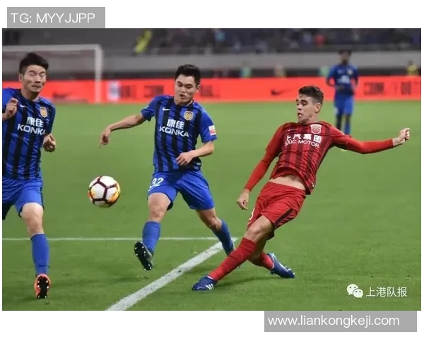 重庆篮球队以51分领跑冠军赛积分榜展现强劲实力和团队合作精神