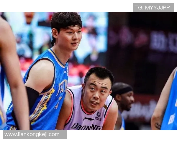 南京篮球队强势领跑总决赛积分榜以93分领先其他球队 南京篮球队强势领跑总决赛积分榜以93分领先其他球队