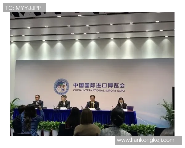 杭州羽毛球队战术变革引发热议提升竞技水平与团队协作新思路 杭州羽毛球队战术变革引发热议提升竞技水平与团队协作新思路