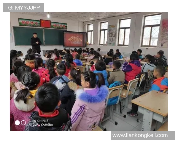 西班牙足球明星莫伦的辉煌历程与未来展望解析 西班牙足球明星莫伦的辉煌历程与未来展望解析